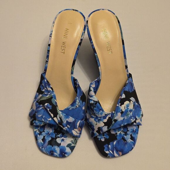 BRAND NEW NINE  WEST FLORAL  EMBELLISHMENT SQUARE OPEN TOE WEDGE SANDALS… - Picture 2 of 16